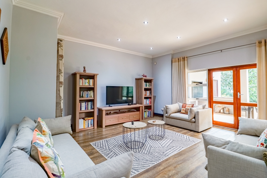 To Let 4 Bedroom Property for Rent in Silver Lakes Golf Estate Gauteng