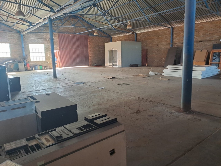 To Let commercial Property for Rent in Dennydale Gauteng