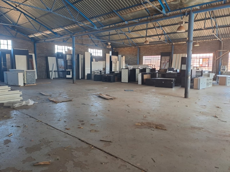 To Let commercial Property for Rent in Dennydale Gauteng