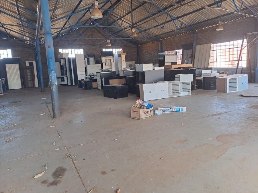 To Let commercial Property for Rent in Dennydale Gauteng