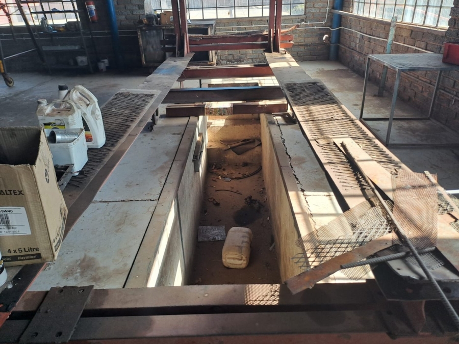 To Let commercial Property for Rent in Dennydale Gauteng
