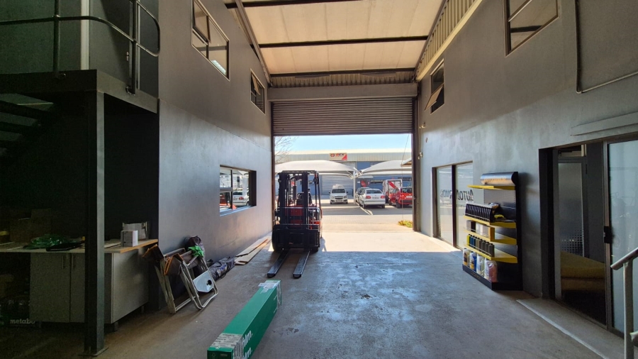 Commercial Property for Sale in Lyttelton Manor Gauteng
