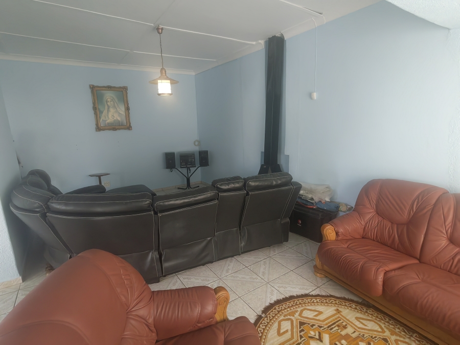 3 Bedroom Property for Sale in Noycedale Gauteng