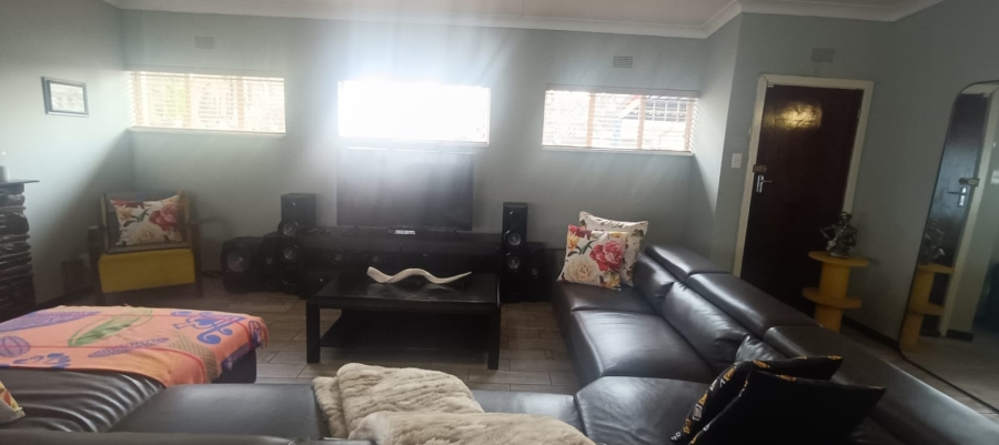 3 Bedroom Property for Sale in Vanderbijlpark SW 1 Gauteng