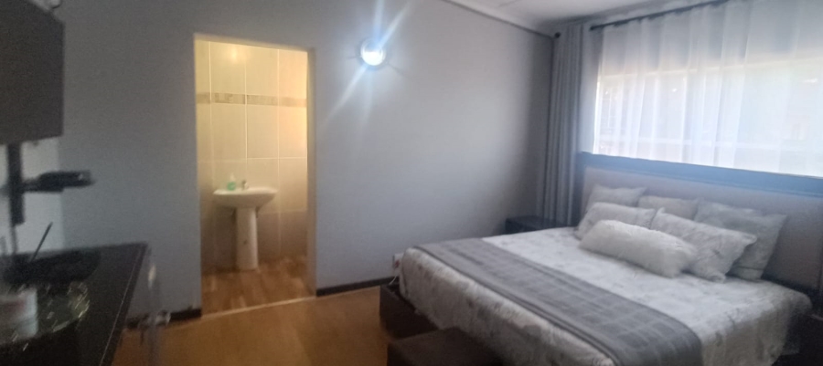 3 Bedroom Property for Sale in Vanderbijlpark SW 1 Gauteng