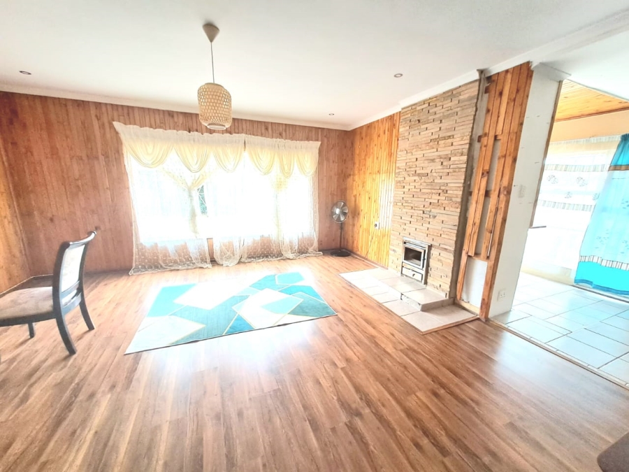 3 Bedroom Property for Sale in Sonland Park Gauteng