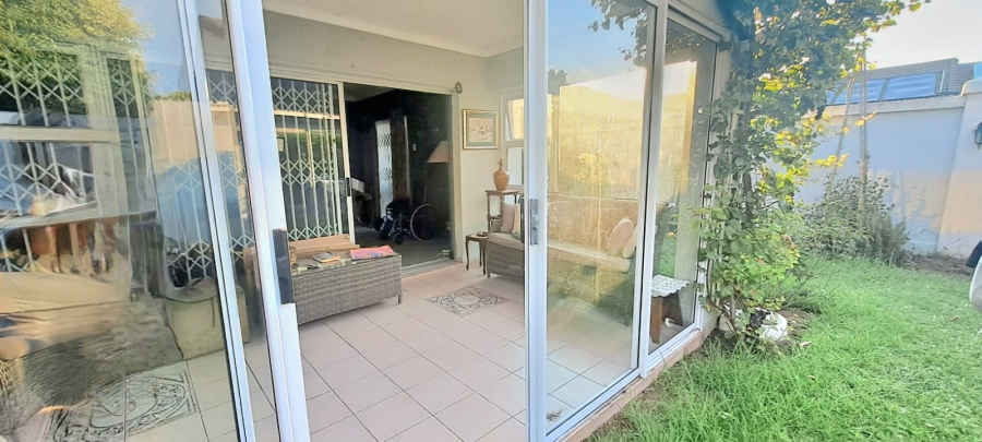 2 Bedroom Property for Sale in Three Rivers Gauteng