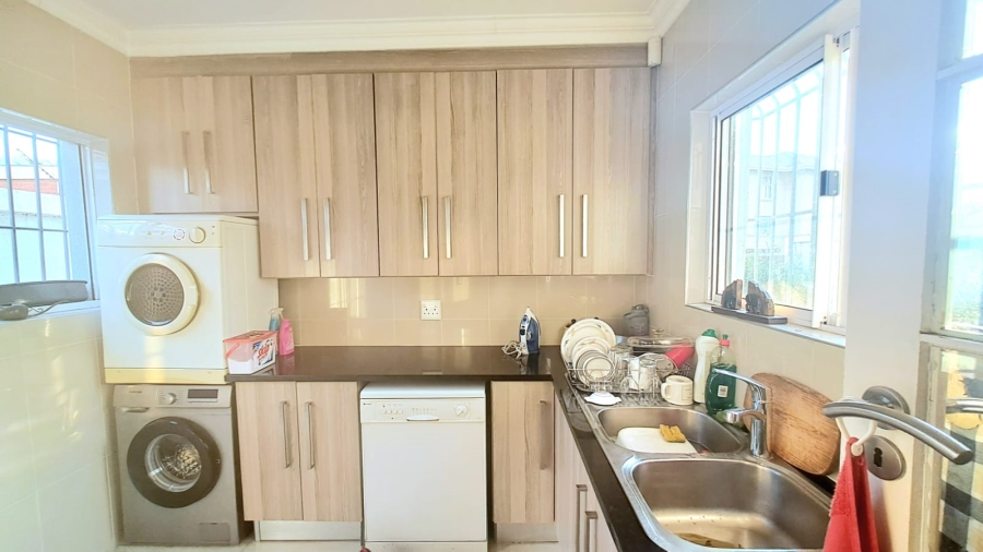 2 Bedroom Property for Sale in Three Rivers Gauteng