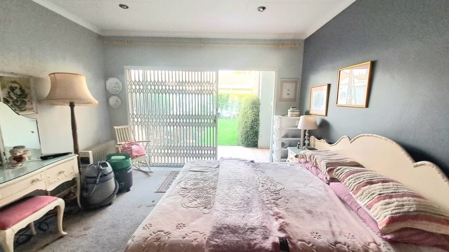 2 Bedroom Property for Sale in Three Rivers Gauteng