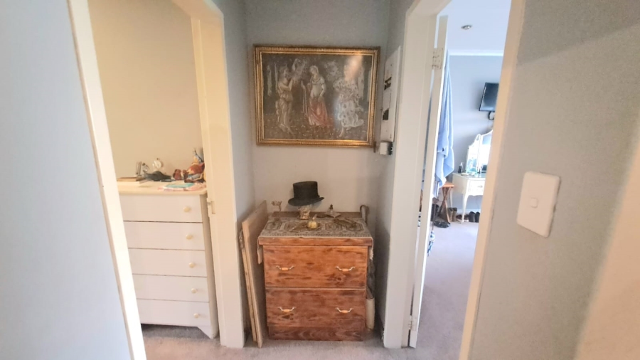 2 Bedroom Property for Sale in Three Rivers Gauteng