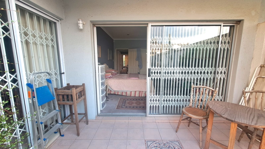 2 Bedroom Property for Sale in Three Rivers Gauteng