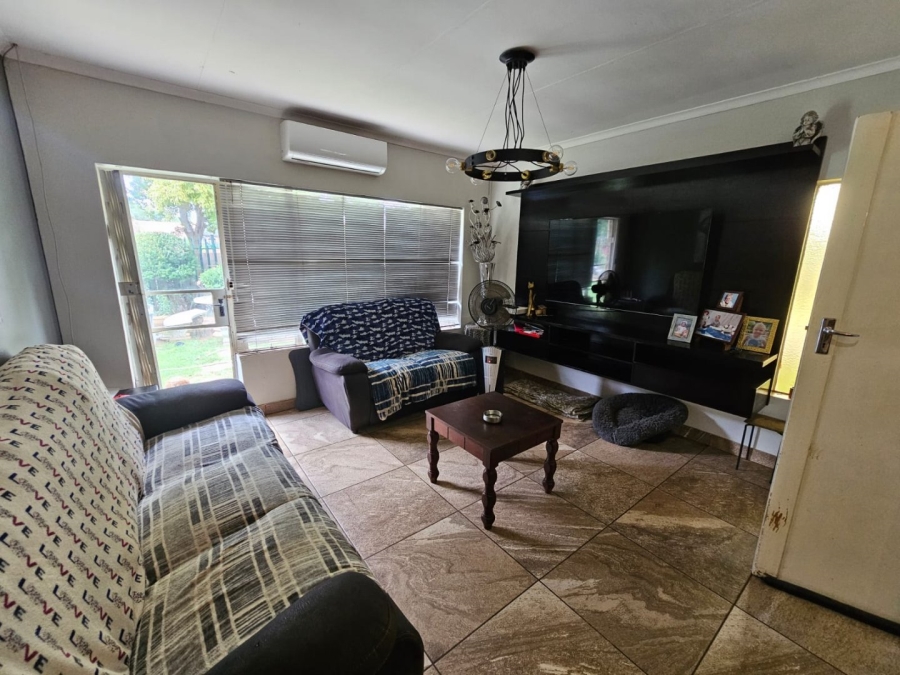 3 Bedroom Property for Sale in Three Rivers Gauteng