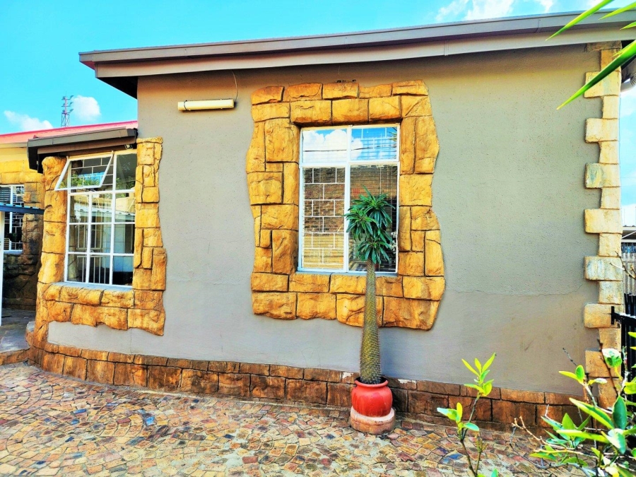3 Bedroom Property for Sale in Homelake Gauteng