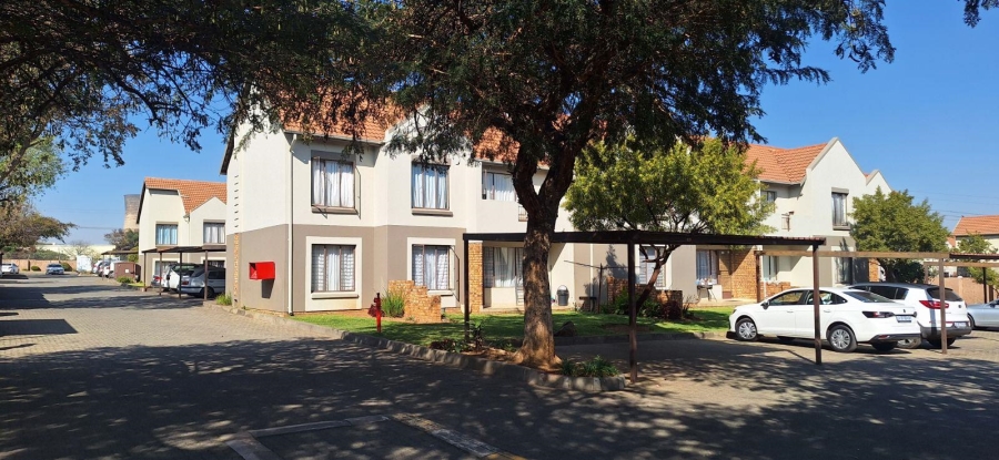 3 Bedroom Property for Sale in Esther Park Gauteng