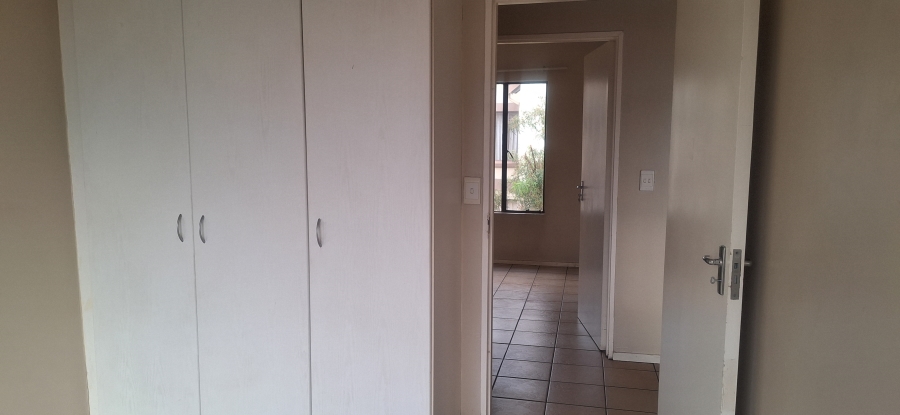 3 Bedroom Property for Sale in Esther Park Gauteng