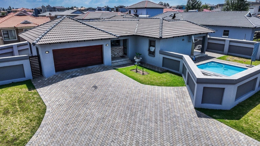3 Bedroom Property for Sale in Helderwyk Gauteng