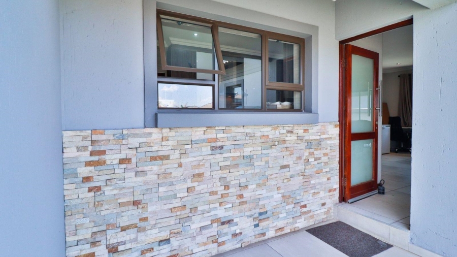 3 Bedroom Property for Sale in Helderwyk Gauteng