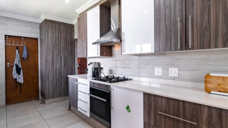 3 Bedroom Property for Sale in Helderwyk Gauteng