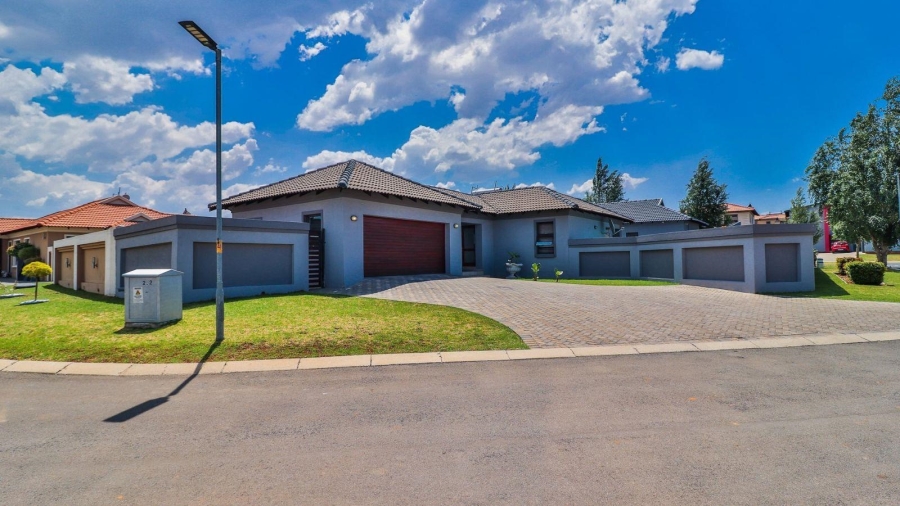 3 Bedroom Property for Sale in Helderwyk Gauteng