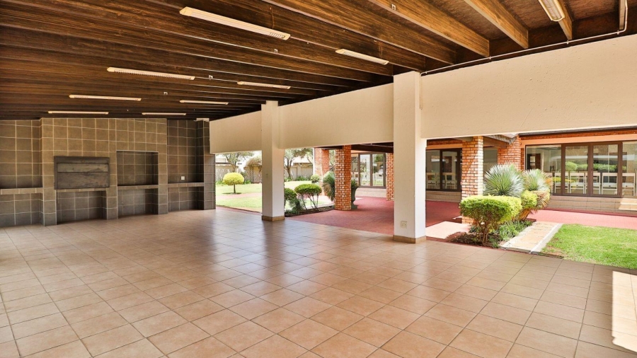 3 Bedroom Property for Sale in Helderwyk Gauteng