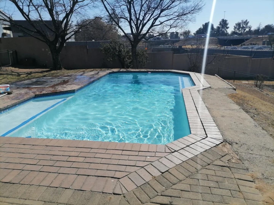 0 Bedroom Property for Sale in Buccleuch Gauteng