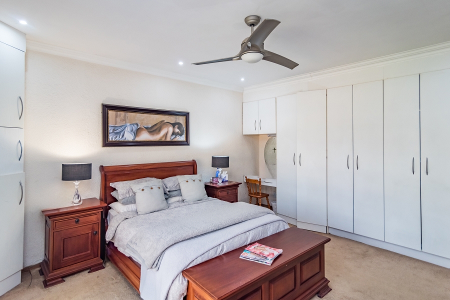 7 Bedroom Property for Sale in Greenhills Gauteng