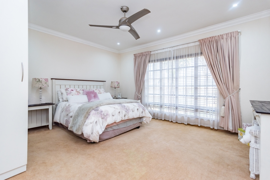 7 Bedroom Property for Sale in Greenhills Gauteng