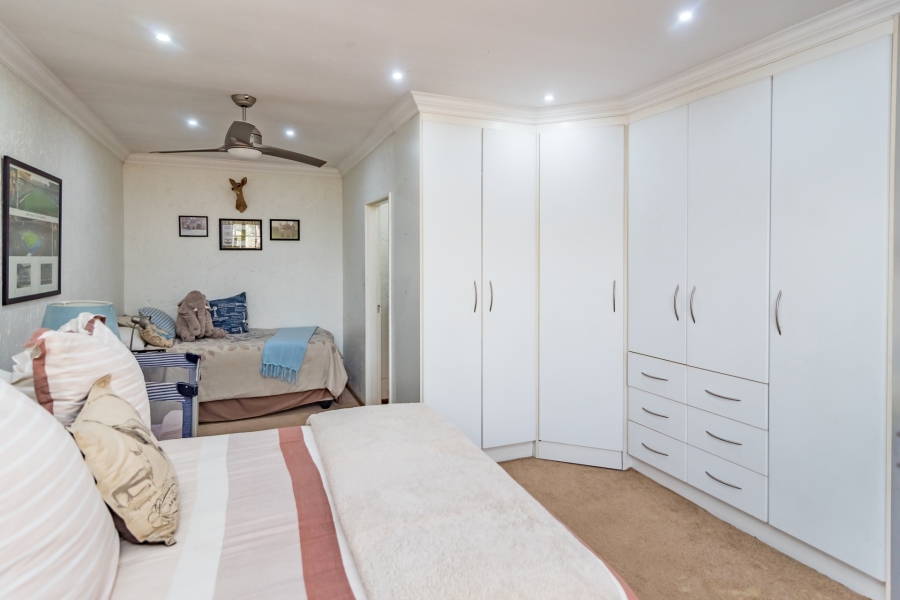 7 Bedroom Property for Sale in Greenhills Gauteng