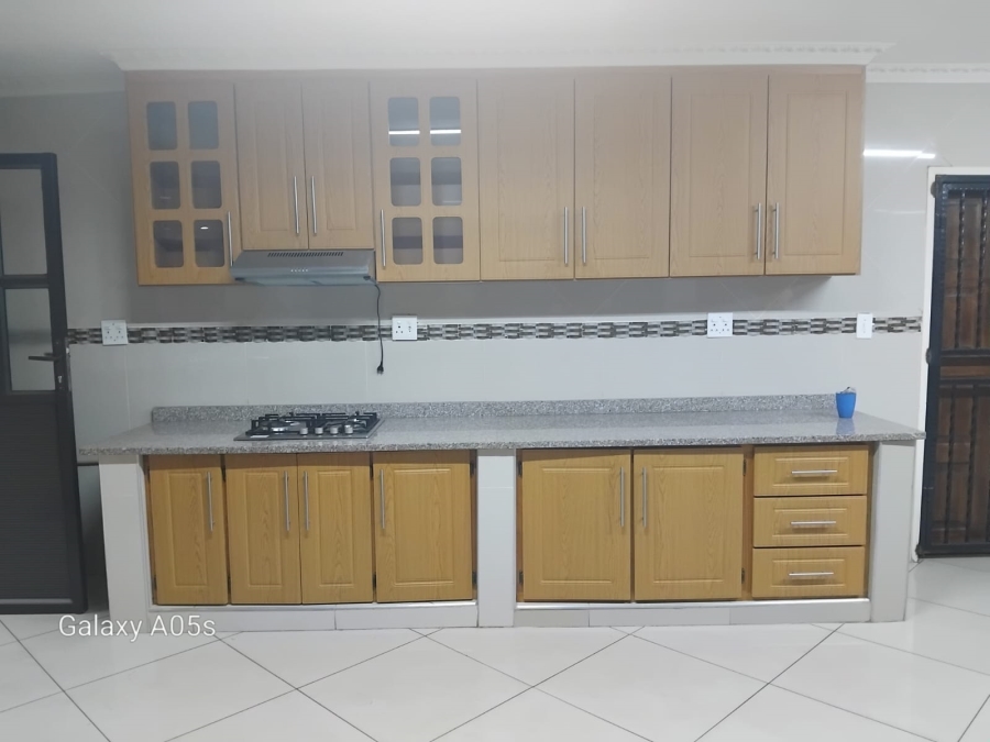 10 Bedroom Property for Sale in Proclamation Hill Gauteng