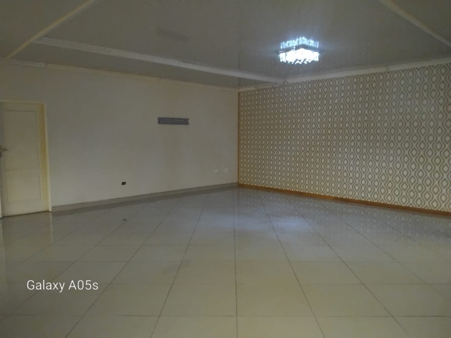 10 Bedroom Property for Sale in Proclamation Hill Gauteng