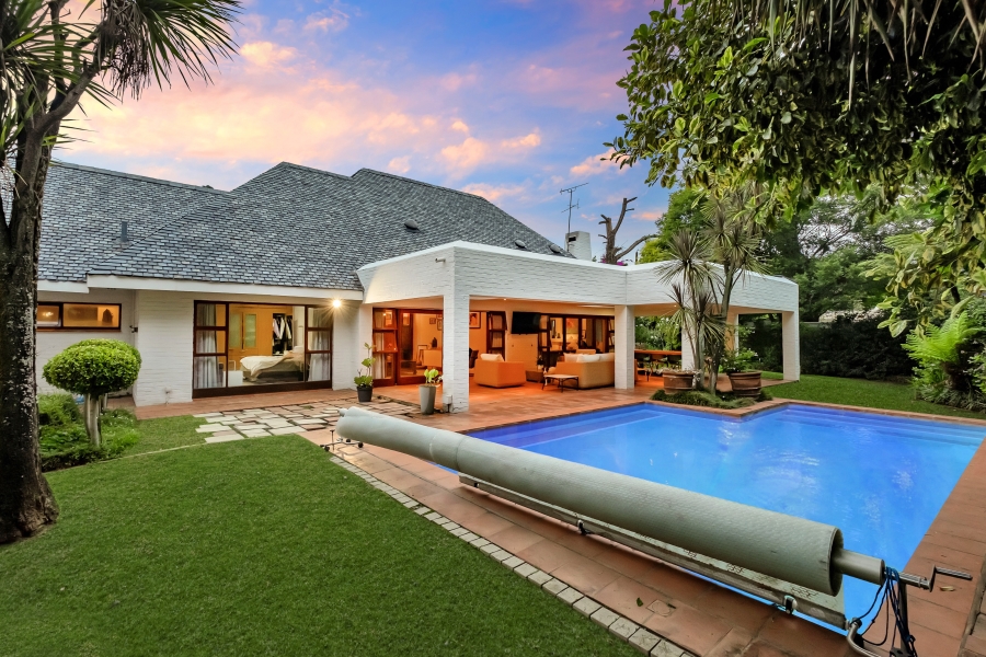 4 Bedroom Property for Sale in Atholl Gauteng