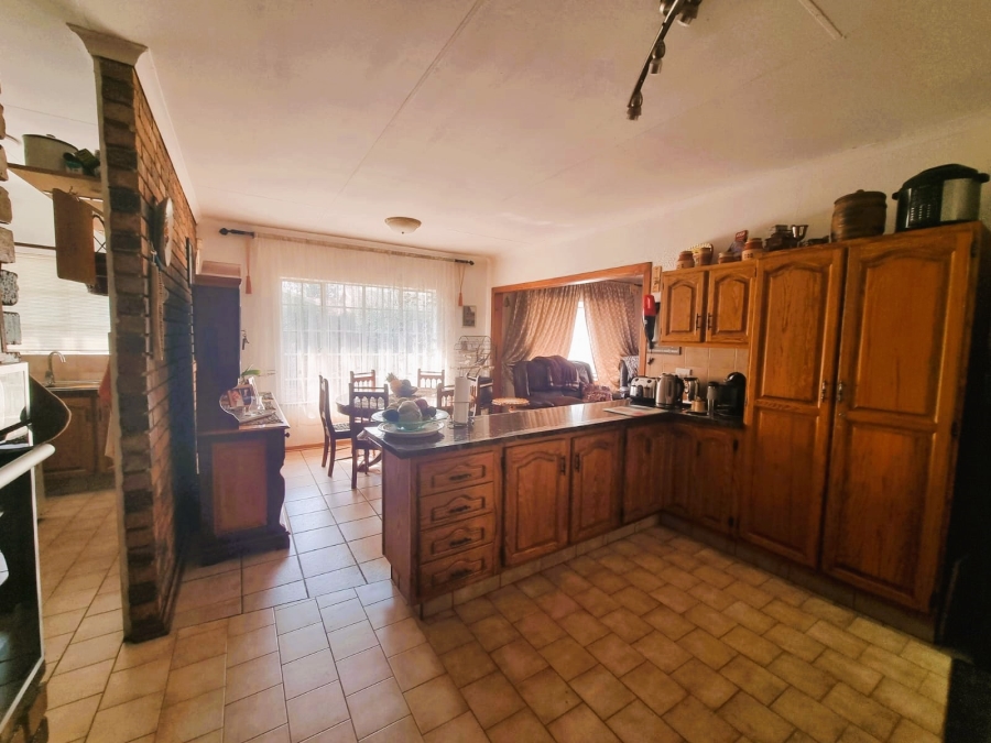 3 Bedroom Property for Sale in Vanderbijlpark SE 4 Gauteng