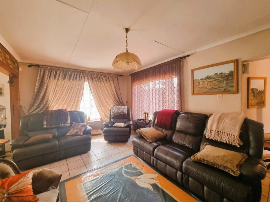 3 Bedroom Property for Sale in Vanderbijlpark SE 4 Gauteng
