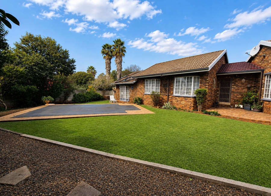 3 Bedroom Property for Sale in Vanderbijlpark SE 4 Gauteng