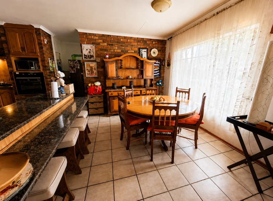 3 Bedroom Property for Sale in Vanderbijlpark SE 4 Gauteng