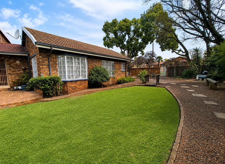3 Bedroom Property for Sale in Vanderbijlpark SE 4 Gauteng