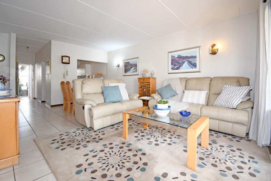 2 Bedroom Property for Sale in Kelland Gauteng