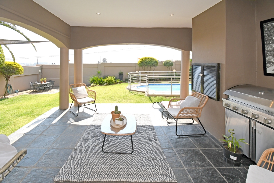 3 Bedroom Property for Sale in North Riding Gauteng