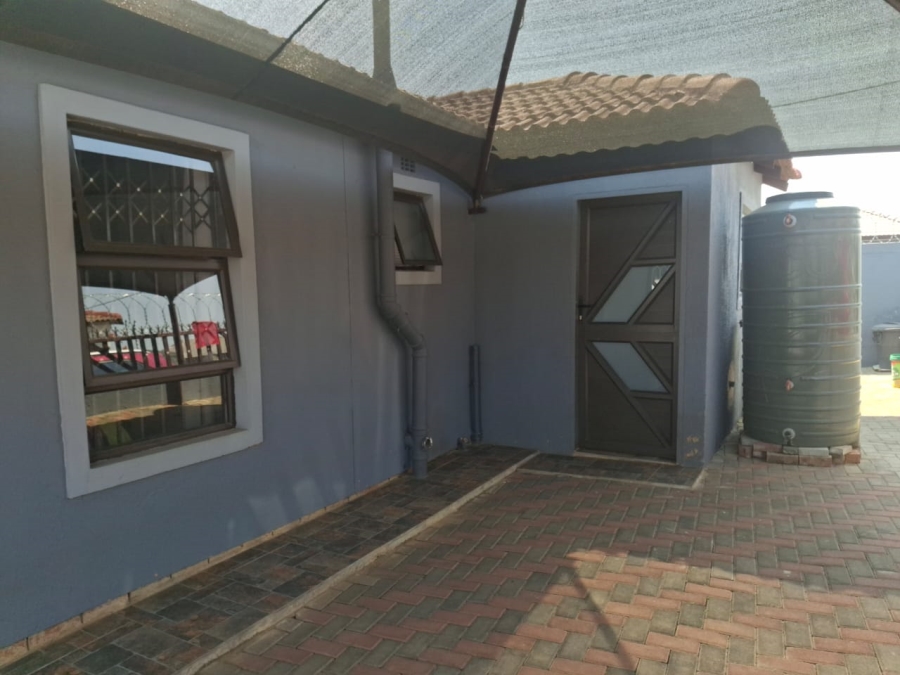3 Bedroom Property for Sale in Mamelodi East Gauteng