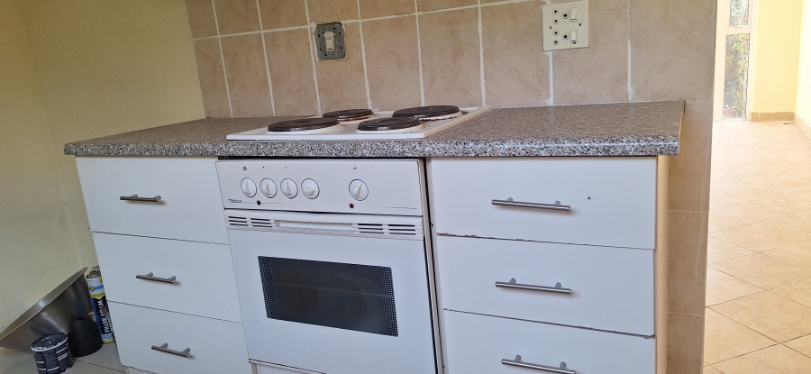 2 Bedroom Property for Sale in Terenure Gauteng
