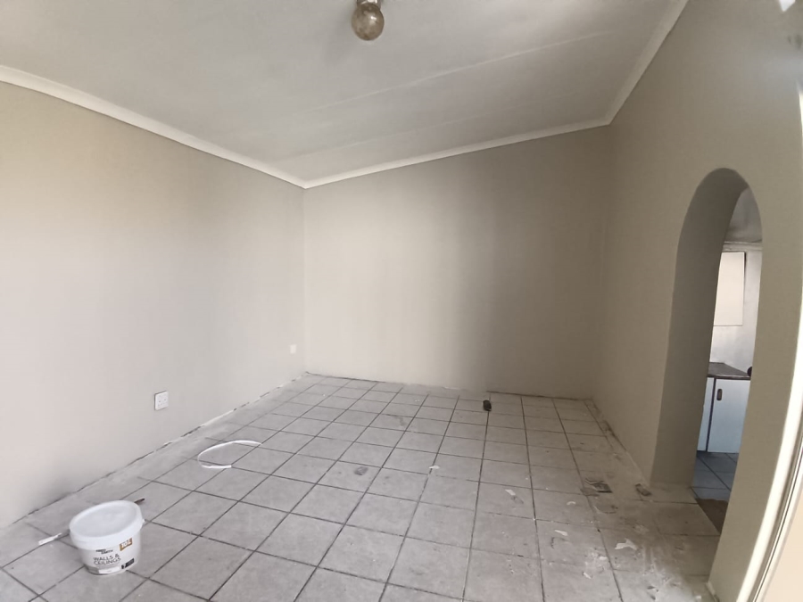5 Bedroom Property for Sale in Brakpan Central Gauteng