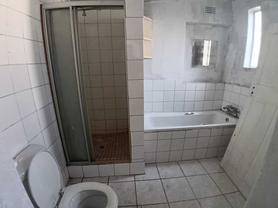 5 Bedroom Property for Sale in Brakpan Central Gauteng