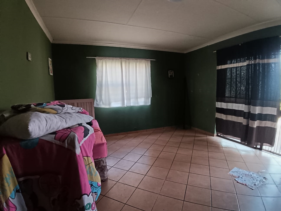5 Bedroom Property for Sale in Brakpan Central Gauteng
