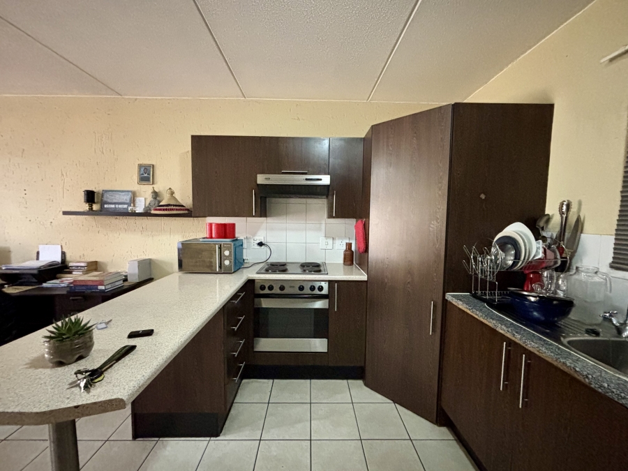 To Let 1 Bedroom Property for Rent in Ferndale Gauteng