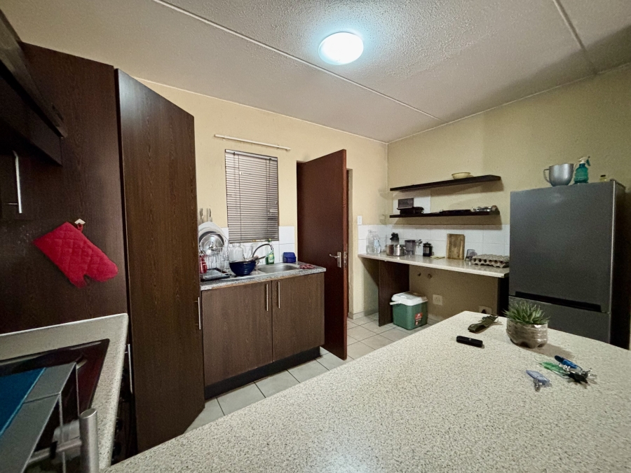 To Let 1 Bedroom Property for Rent in Ferndale Gauteng