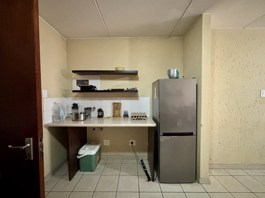 To Let 1 Bedroom Property for Rent in Ferndale Gauteng