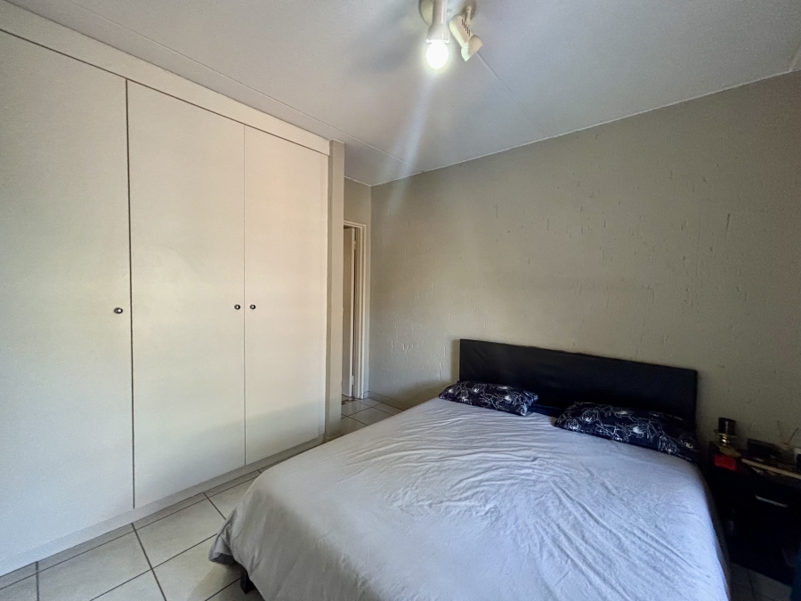 To Let 1 Bedroom Property for Rent in Ferndale Gauteng