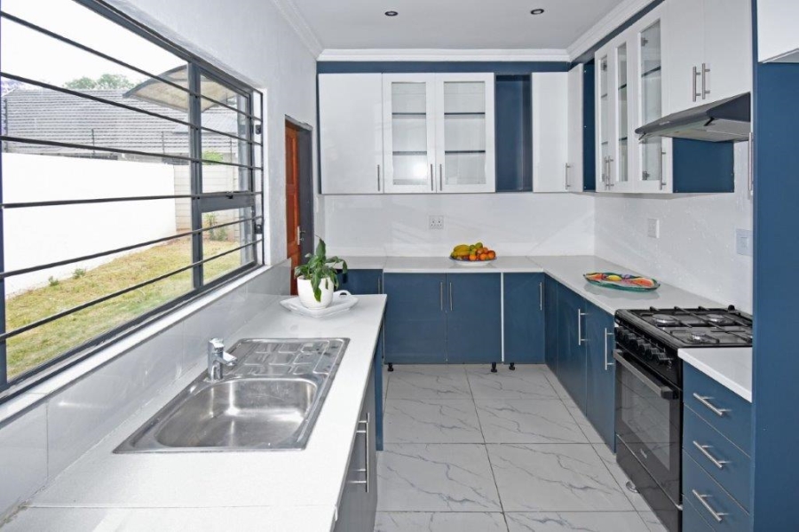 To Let 3 Bedroom Property for Rent in Northcliff Gauteng