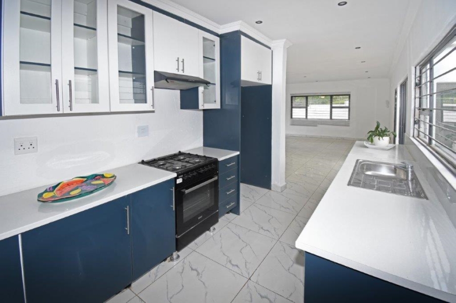 To Let 3 Bedroom Property for Rent in Northcliff Gauteng