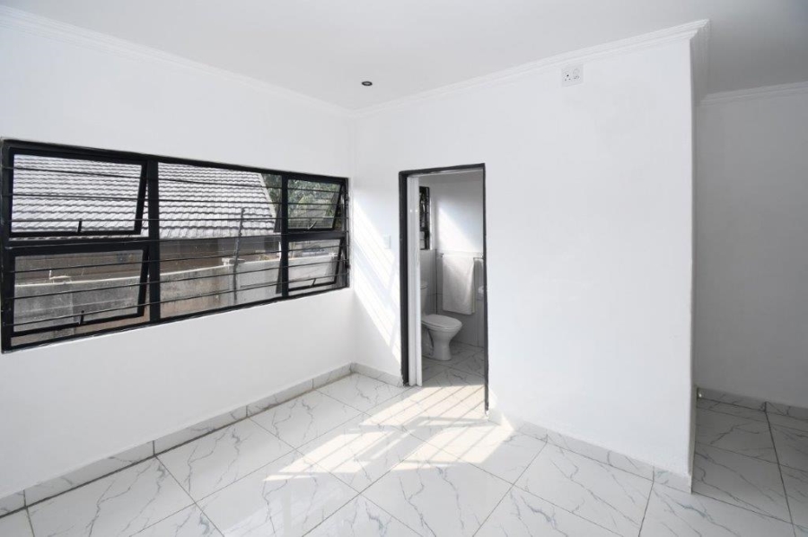 To Let 3 Bedroom Property for Rent in Northcliff Gauteng